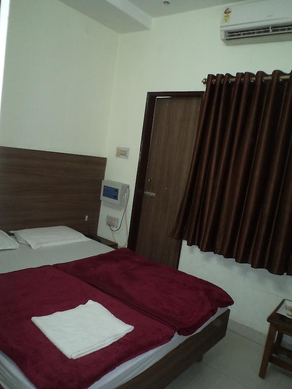 Hotel Umang Lucknow Bilik gambar
